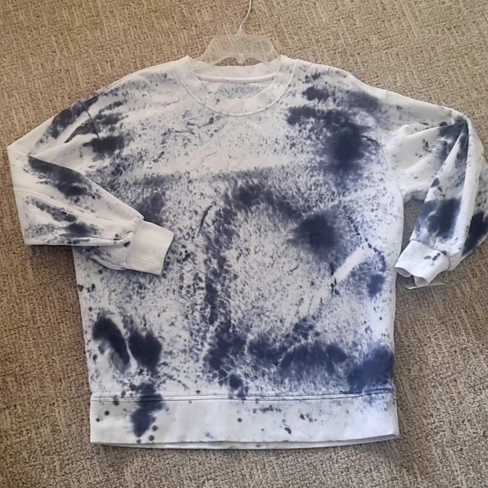 Lululemon Sweatshirt